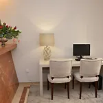 Domus