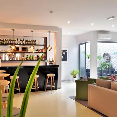 Domus 3*