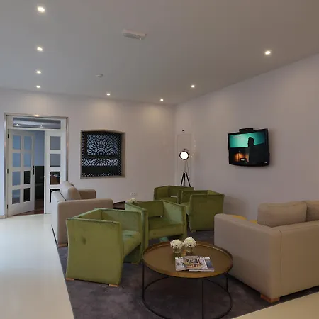 Domus Hotel 3*